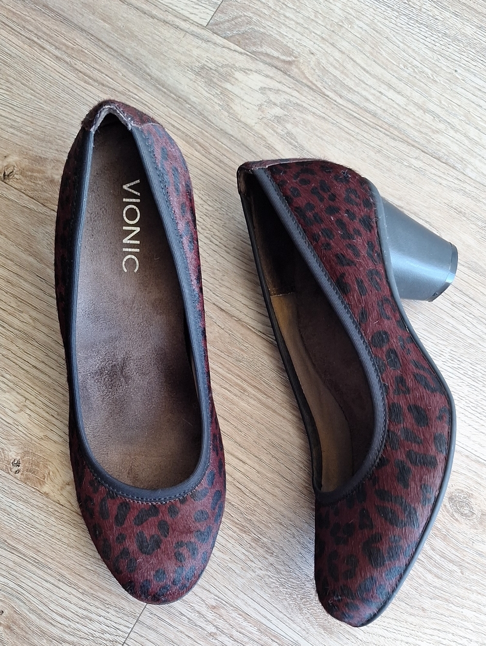 Vionic Burgundy Leopard Print Mid Block Heel Pumps